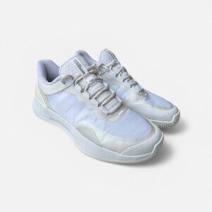 Wilson Intrigue Tour Tennis Shoes – White – Size 8 – Great Condition